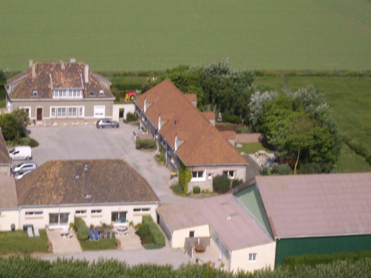 Bed and Breakfast Ferme Des 4 Vents Audinghen Exterior foto